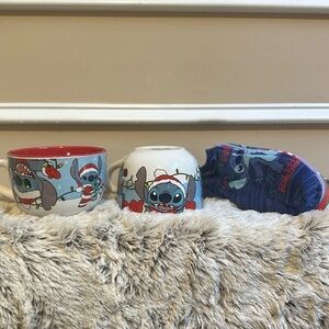 Disney Stitch Ceramic 2 Soup Mugs & Holiday socks